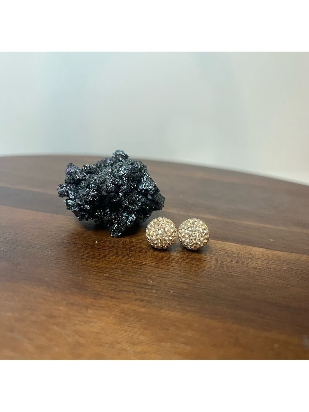 Hillberg & Berk Sparkle Balls 10mm Read Description